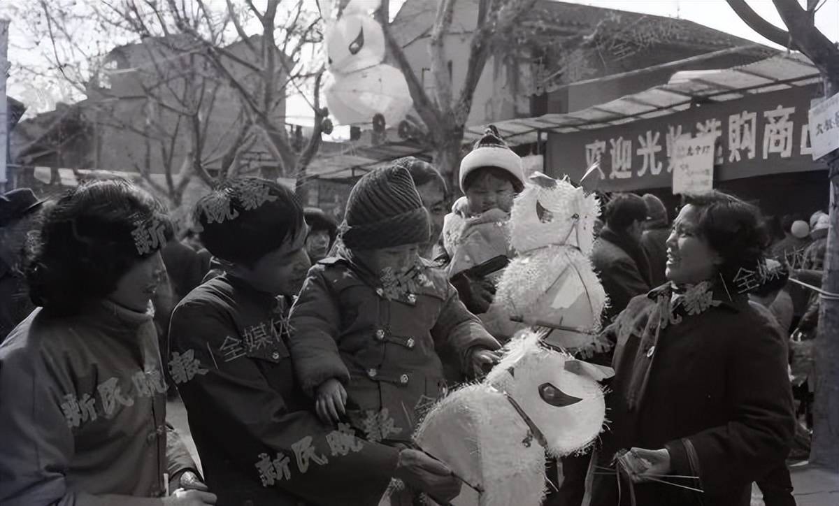 元宵节拉兔子灯!老底子上海小囡人手一个的快乐,你还记得怎么做吗?