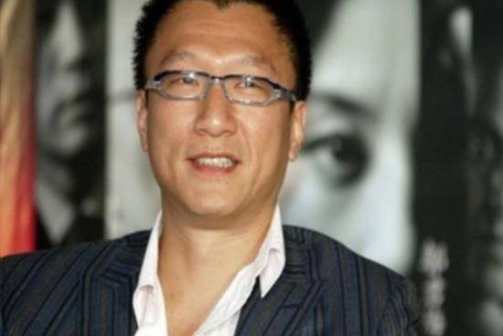 与巩俐假戏真做,分手大11岁丁嘉丽,今娶小15岁娇妻成功洗白_孙红雷_生