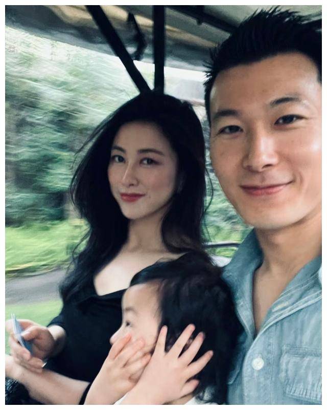 朱珠海南庆生,高角度无滤镜原图.原图美爆了!_王昀_生活_照片