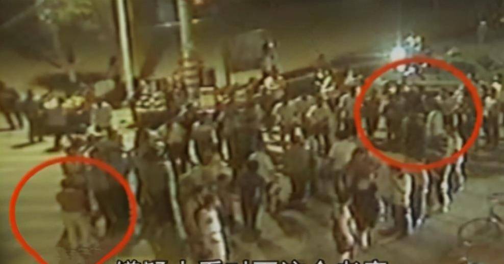 2009年,眼镜店老板深夜被杀,2年后真凶却因盗窃摩托