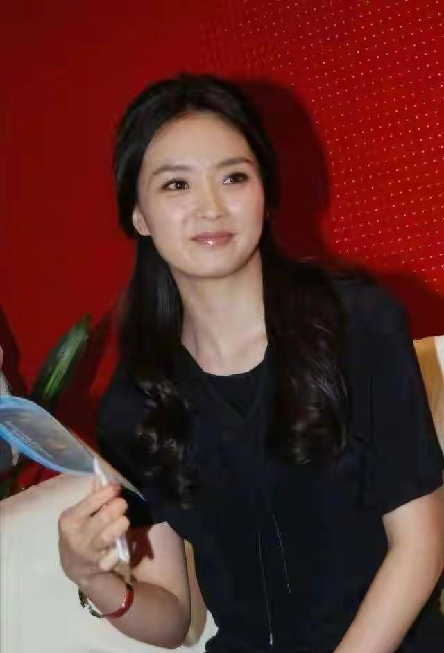 嫁大自己11岁富商,被亲生儿子掌掴,王艳的豪门生活到底怎么样?