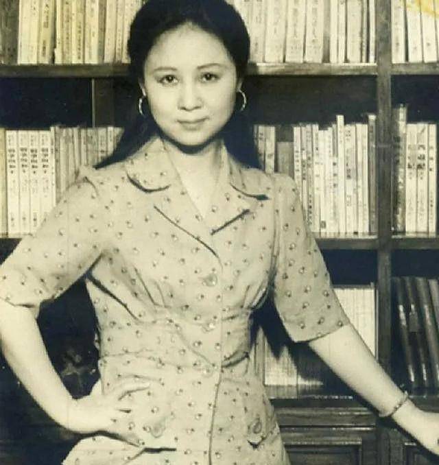 88岁林婉珍出书:直指琼瑶插足拆散婚姻,引用和尚语录公开对撕_爱情