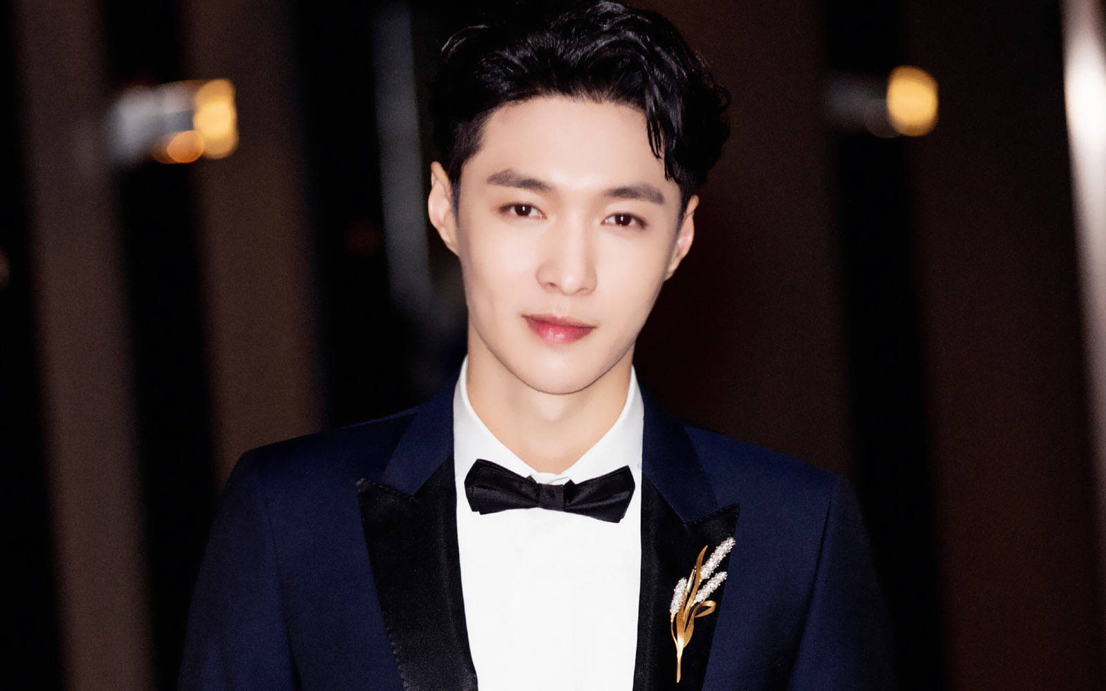 娱乐大爆料:张艺兴,张子枫,金晨,郭雪芙,关晓彤,白敬