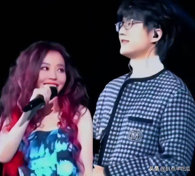 the_杨采钰_胡夏