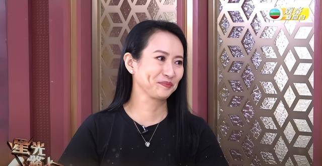 tvb女演员入行23年凭角色入屋,爆哭感谢观众:他们看到我的努力_沈可欣