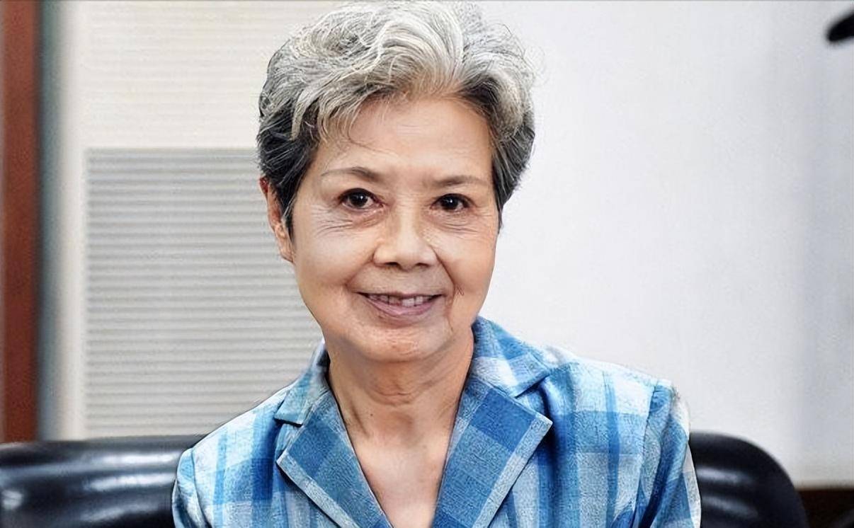 事业爱情圆满,唯独儿子成为她一生的遗憾_沈力_生活_中国