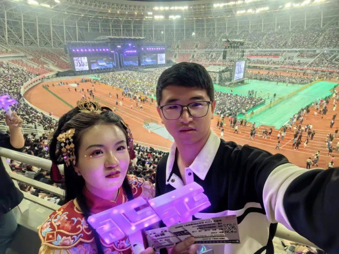 【月娘喜事】恭喜葛先生和马女士,在月娘婚恋成功牵手领证~_服务_双方