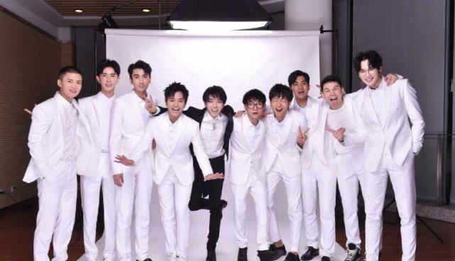 13届快男宁桓宇晒宝宝彩超官宣当爸,今年2月才领证结婚_名字_兄弟