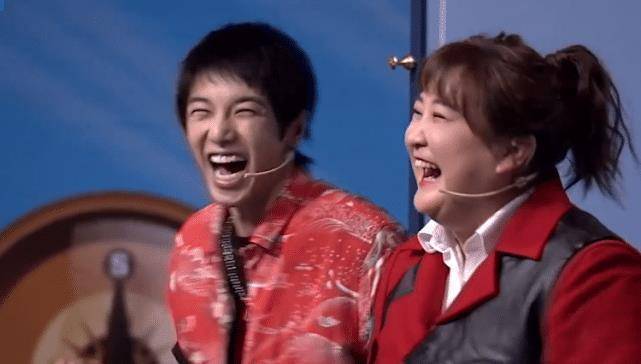 华晨宇录节目玩嗨了,往沈腾脸上泼水,公开"奶爸"身份心情超好_嘉宾