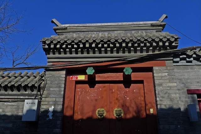 北京四合院建筑中的如意门_装饰_大门_构件