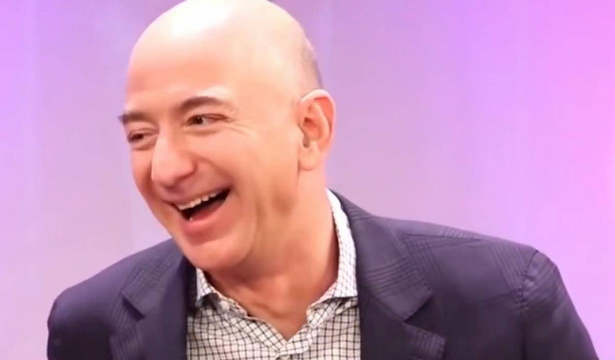 2004年电商巨头贝索斯,携6万亿进中国市场,为何最终大败而归?