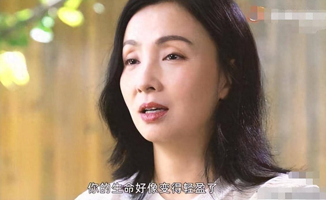 人前一套人后一套,表面上"素食主义者",实则无肉不欢的明星们_张静初