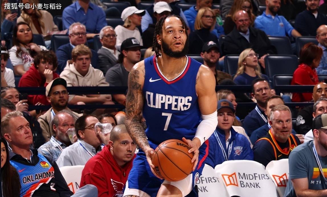 看起来快船对于科菲的使用还是稍微谨慎了一些,其实像本场比赛中这样