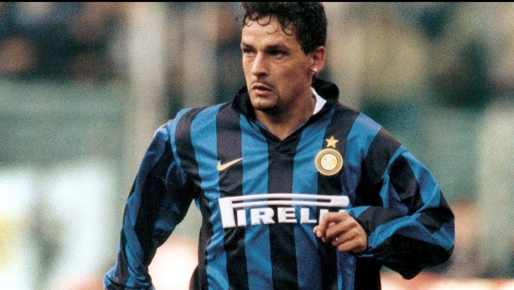 国米官网:生日快乐,罗伯特-巴乔!国米旧将的5件往事_欧冠_赛季_进球