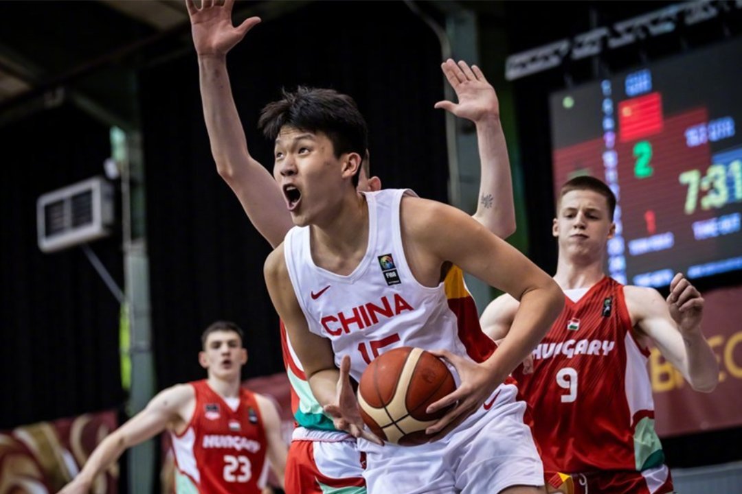 继周琦后,又一位中国男篮球员要打nba了_杨瀚森_姚明_灰熊