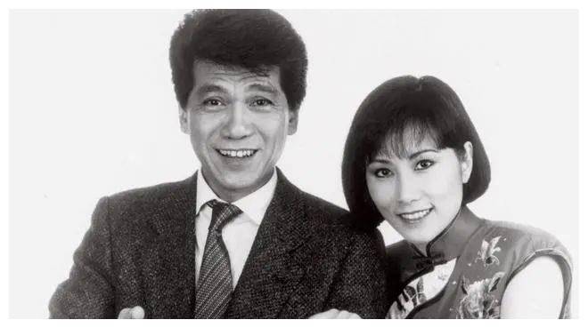 83岁何守信重返香港,与好友新年聚餐,网友:叫汪明荃一起叙旧_节目