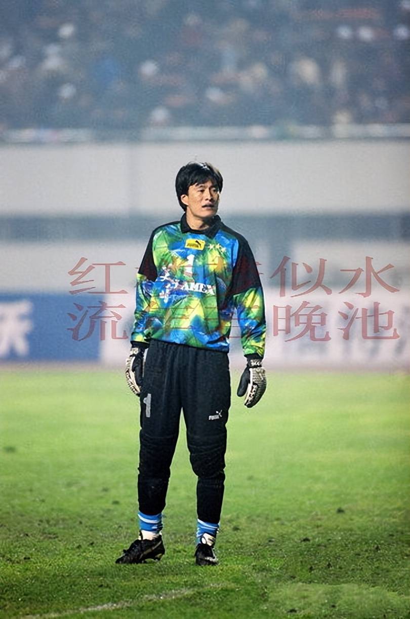 大连足球史上今天:1998年远东杯大连万达2-3罗托,分享珍贵老照片_王涛