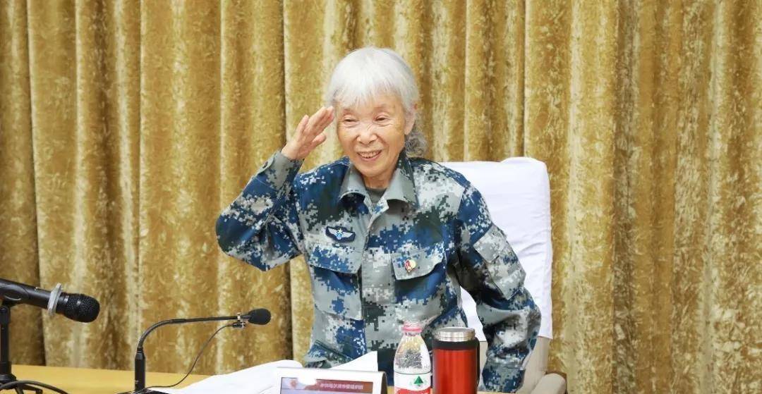 85岁老兵捐款一千万,银行怕其受骗报警,一段传奇往事由此揭开_马旭