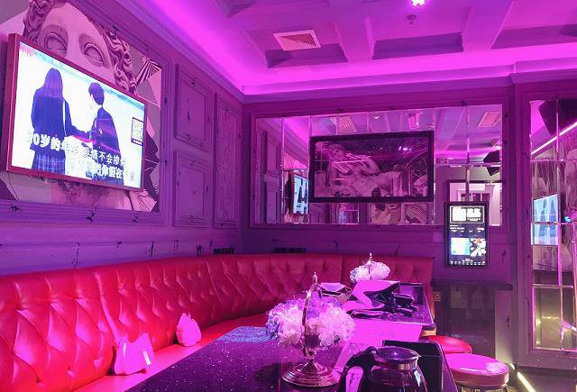 2015年,云南"第一女赌王"汪利娟被捕,却在法庭上面