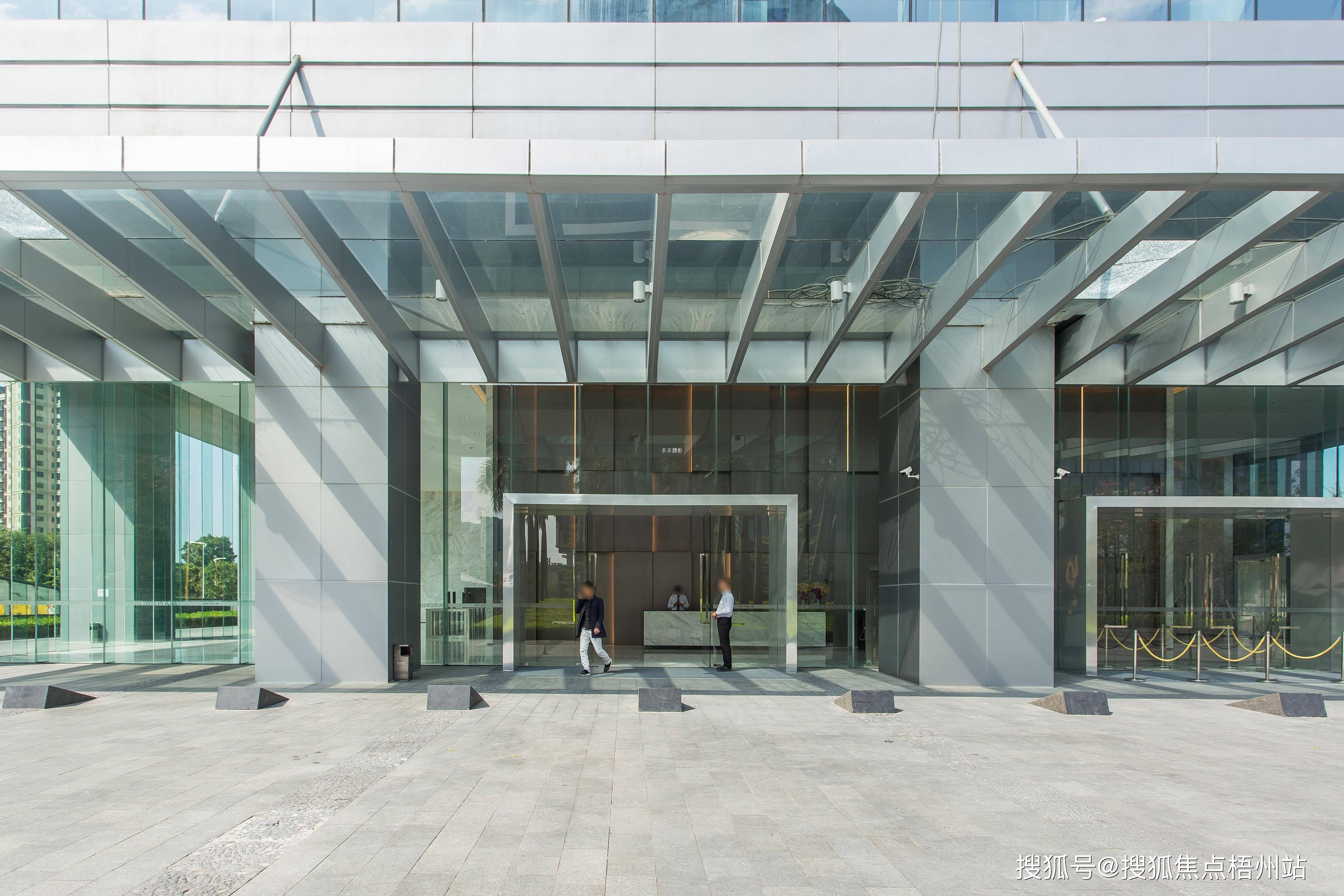 广州保利中悦广场写字楼招商中心欢迎您!精装办公室业主直租!