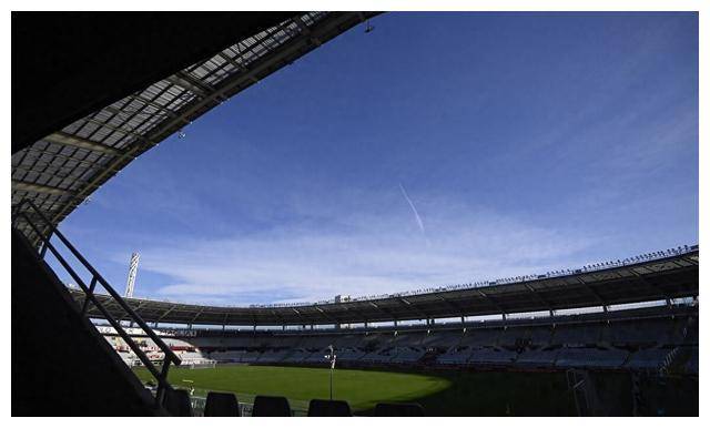 意甲之战:都灵vs拉齐奥,谁将笑到最后?_比赛_主场_联赛