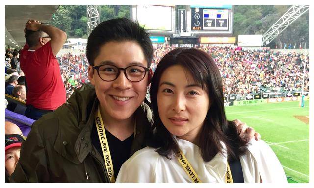 郭晶晶生日宴惊呆四大家族!四大家族看到"主位"竟然是她?