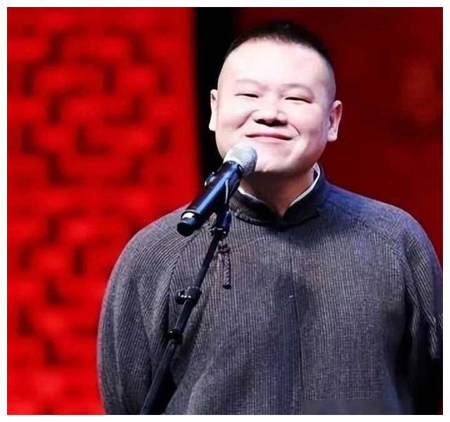 岳云鹏底气何在?频繁失误却上春晚?如何评价其舞台生涯?