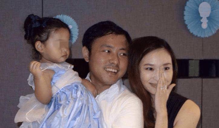 纪晓波:闯荡澳门成亿万富豪,女星为他生4子,金立老板上门送钱_赌场