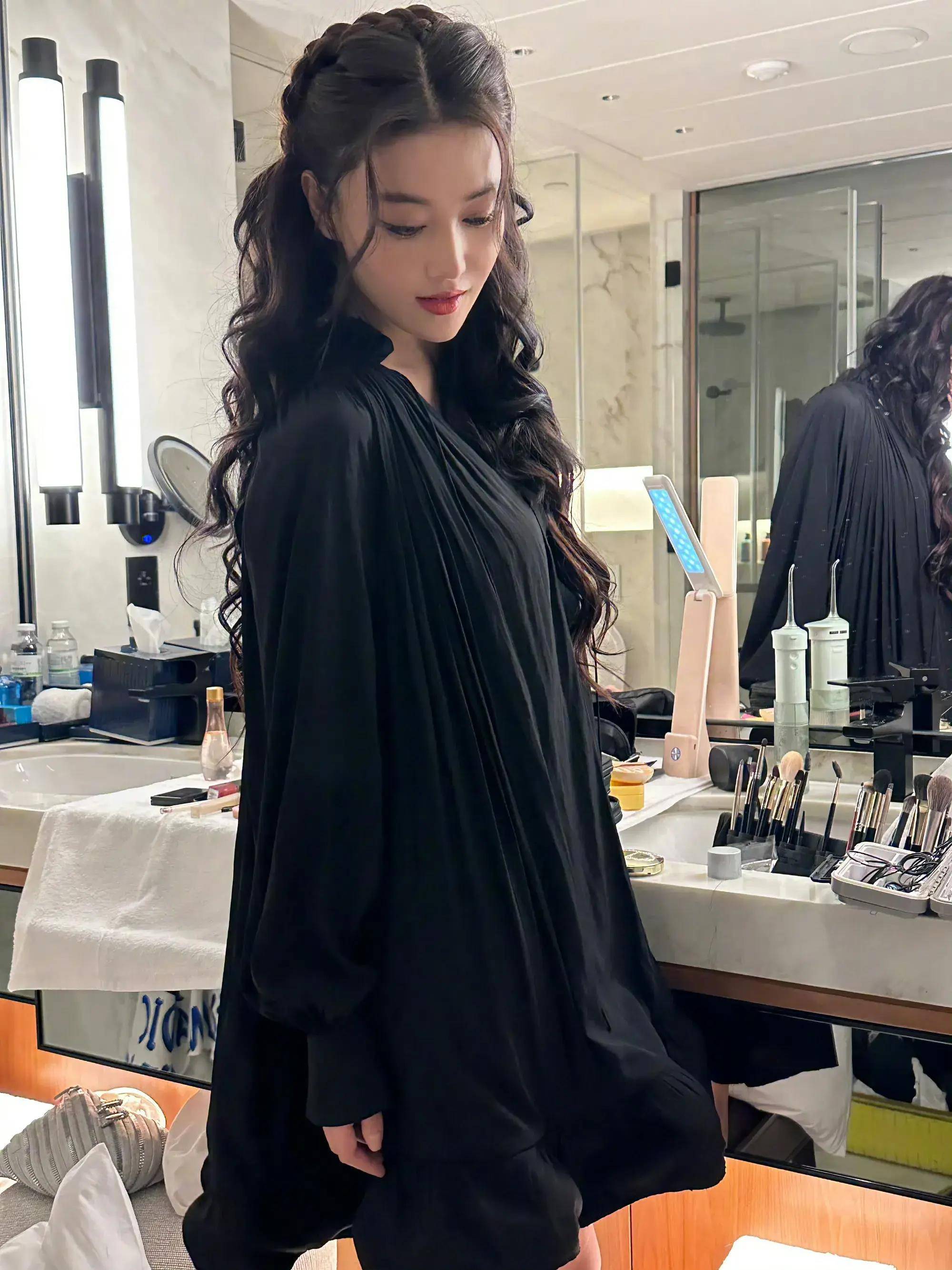 张馨予:美丽与才华的完美融合,网友:让人一见倾心,心中的女神_演技