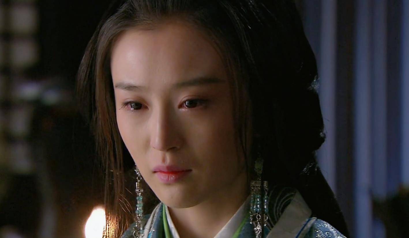 孙策26岁就去世了,貌美大乔后半生是和谁过的?