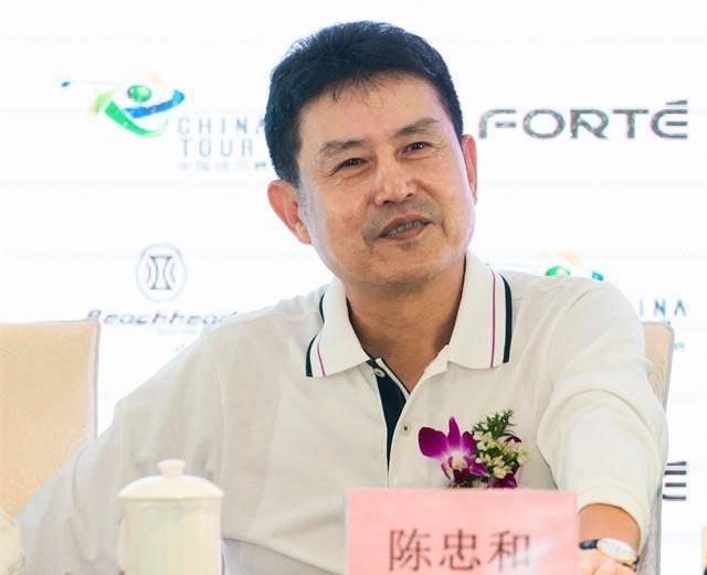 女排名帅陈忠和:和郎平亦师亦友,前妻意外离世,二婚娶女排队员_李东红