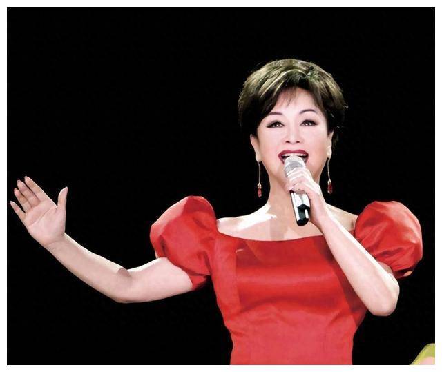 《今宵难忘:李谷一,黄绮珊的不同演绎》_歌曲_嗓音_方式