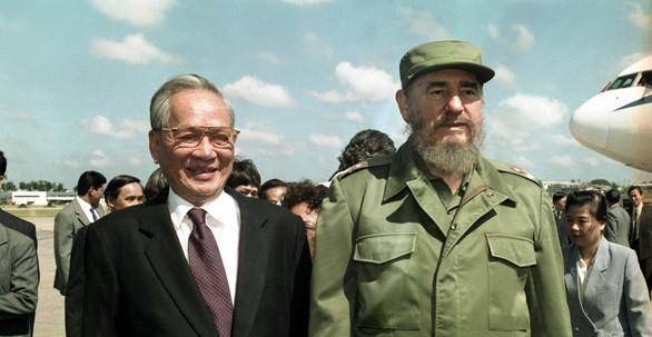 越南唯一一位军人国家元首去世,曾带兵灭南越,打民柬占领金边_黎德英