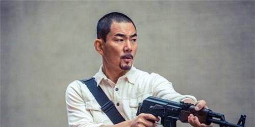 18岁当工人,25岁打劫,30岁越狱,32岁又成贼王,女儿是清华学霸_叶继欢