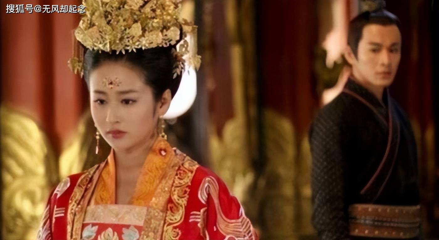 "婚宴现场,王子冲上前一把揪住明安的衣领质