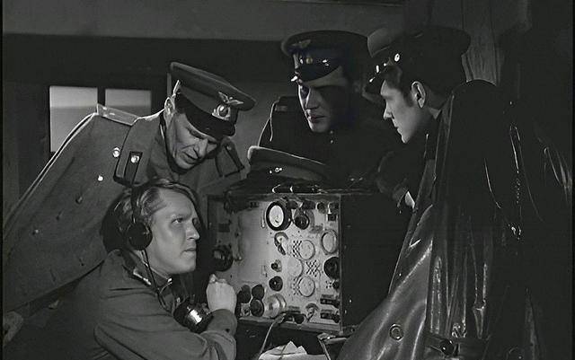 二战中的传奇间谍,情报全靠瞎编,却能蒙对十之八九