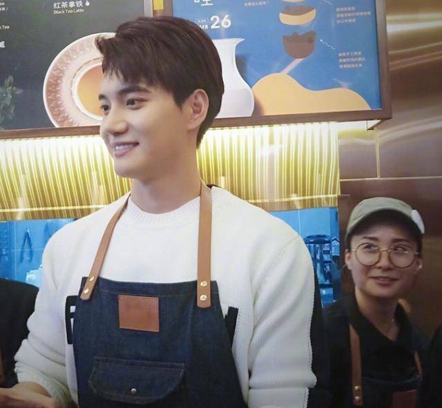 还记得天天向上的小五吗?