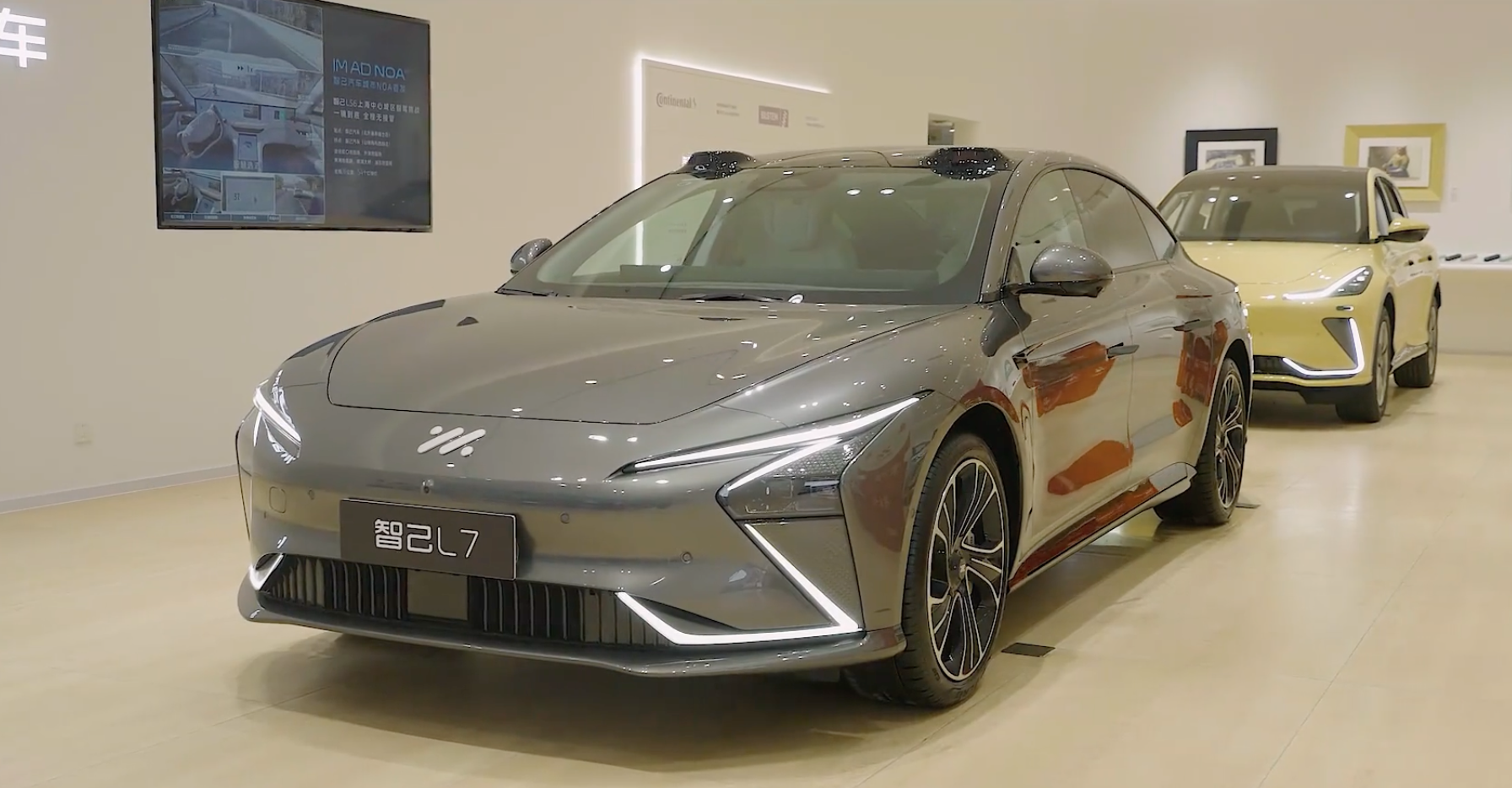 探店全新智己l7惊喜十足,高阶智驾,奢华内饰统统拿捏_搜狐汽车_搜狐网