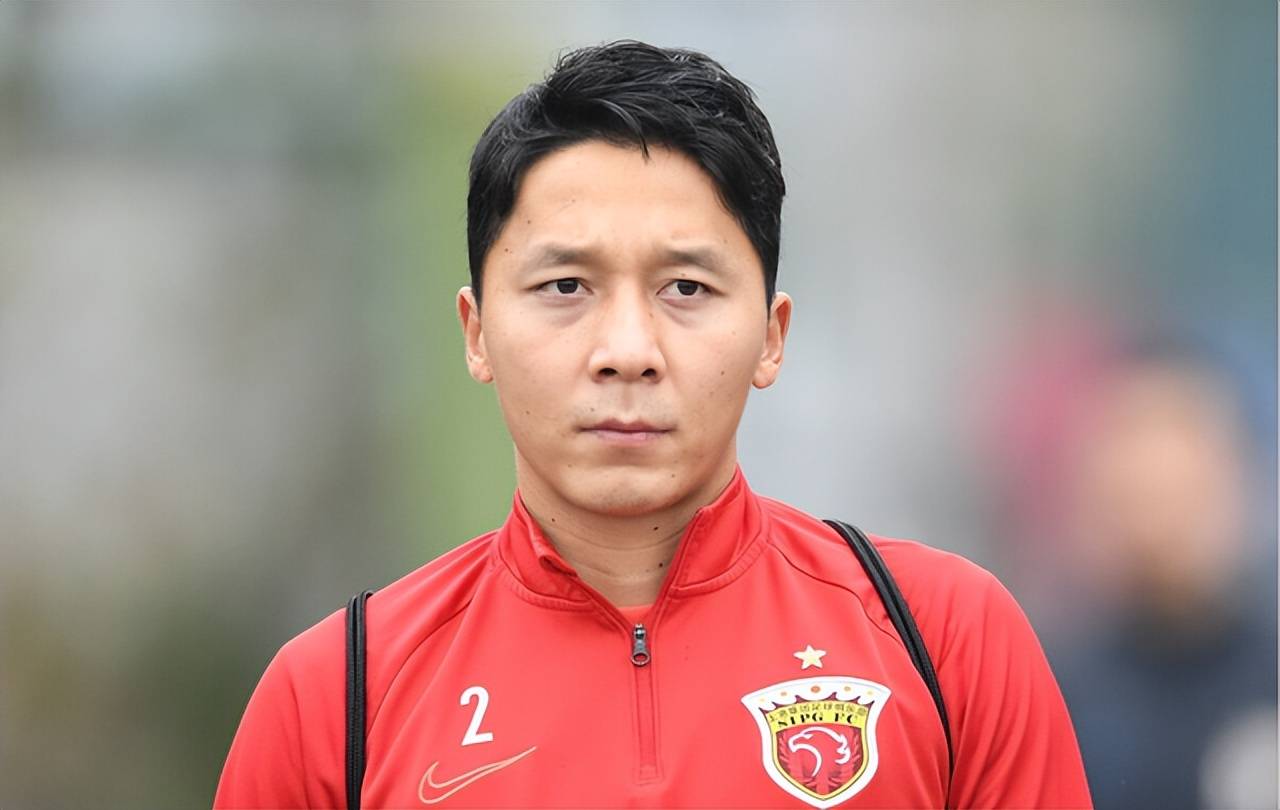 深圳新鹏城一口拿下6个中超名将 包括两个上港名宿_张卫_球员_时候