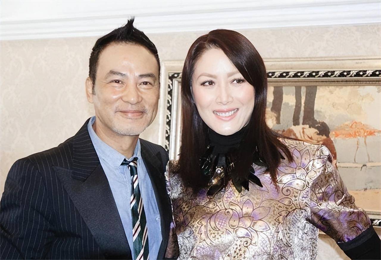 任达华:一生只有一段情,因爱丁克,却在50岁看到女儿泪流满面_琦琦