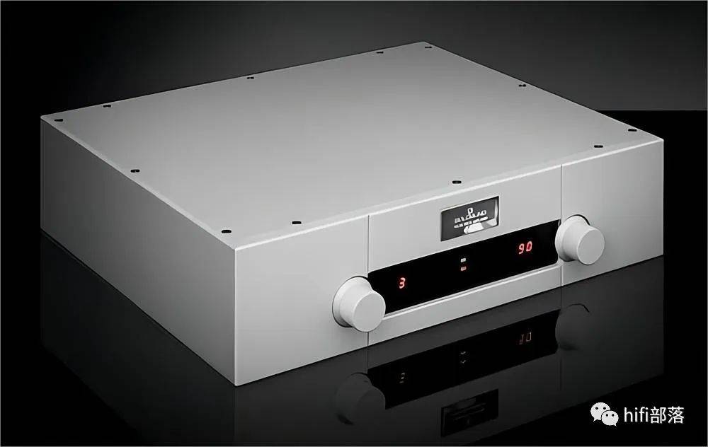 瑞士 高文 goldmund telos 390.5 合并功放_接地_的设计_金属