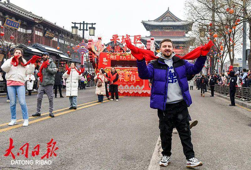 国际友人在大同,过了个倍儿嗨的年_表演_活动_留学