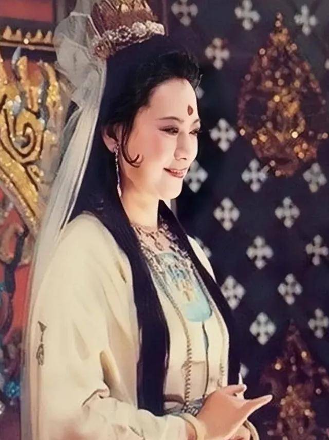 盘点那些被封为"神仙"的演员,演戏被动升仙,最后一位名副其实_刘涛