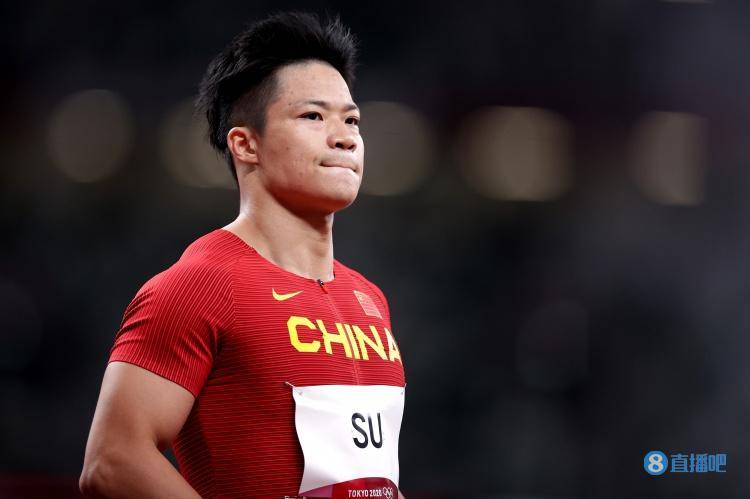 苏炳添是中国男子短跑名将,曾以9秒83的成绩创造亚洲纪录.