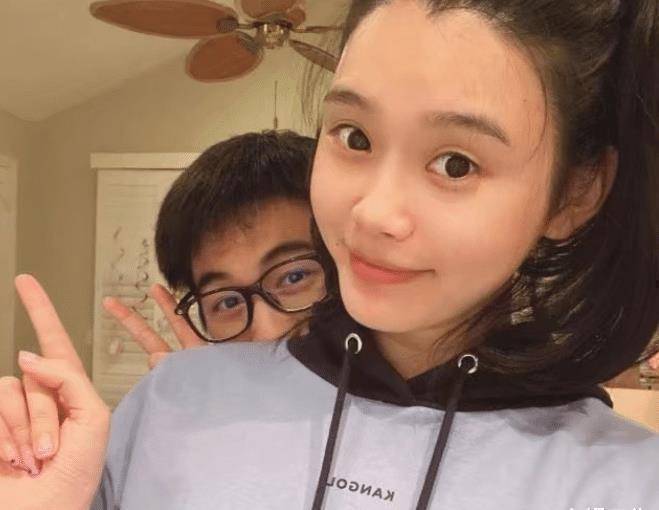 奚梦瑶近照素颜出镜,脸色状态暴露婚姻现状,过于真实了!