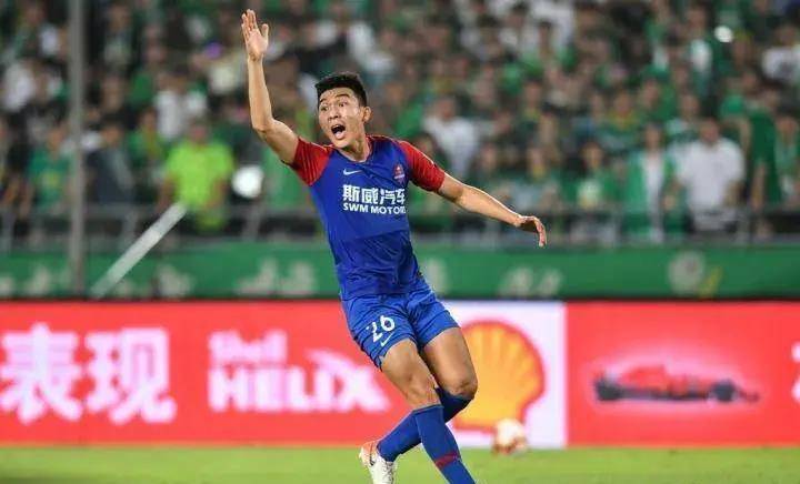 长春亚泰后卫新外援"萝卜丝"能编织后防稳健的网吗?_罗西奇_赛季_进行