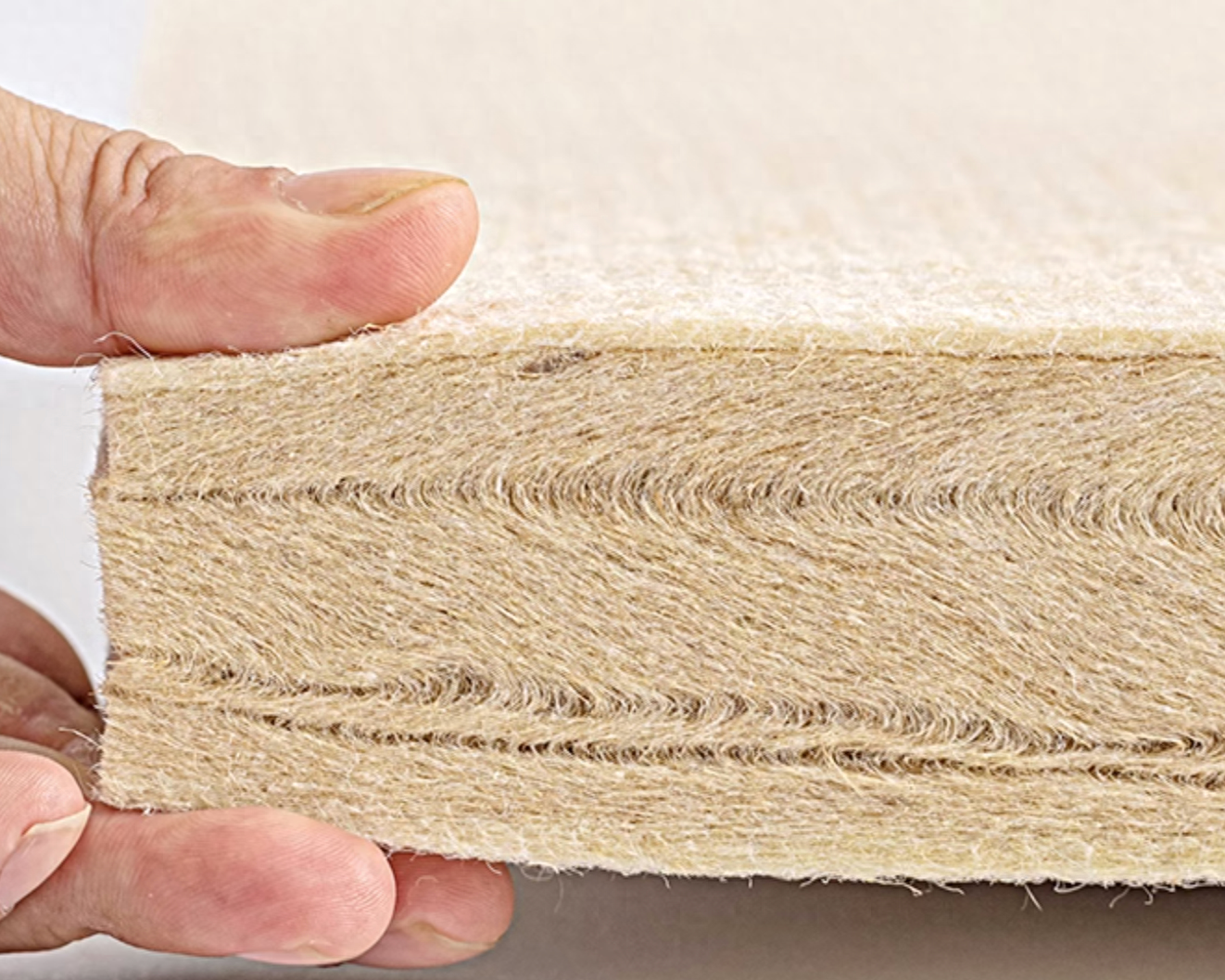 舒适睡眠的选择:为何我钟爱苏老伯精细白麻床垫_品质_工艺_德国