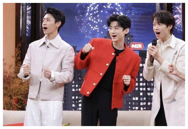 白敬亭风波后进组,或全程爸妈陪同,粉丝心疼!_影响_网友_吐槽