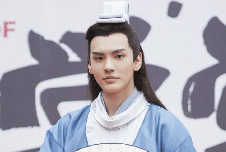 将袭,坐拥三大小鲜肉,见到颜值心脏暴击了_毕雯珺_剧中_王瑞昌