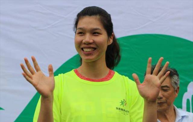 女排副攻徐云丽:母亲"洋飘"7年还债,退役后成为郎平得力助手_吴秀兰